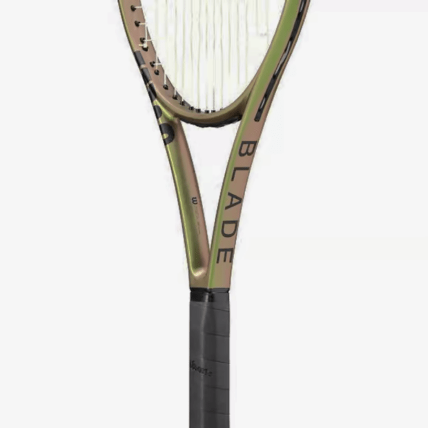 Wilson Blade 100 V8 Tennis Racket - Image 4