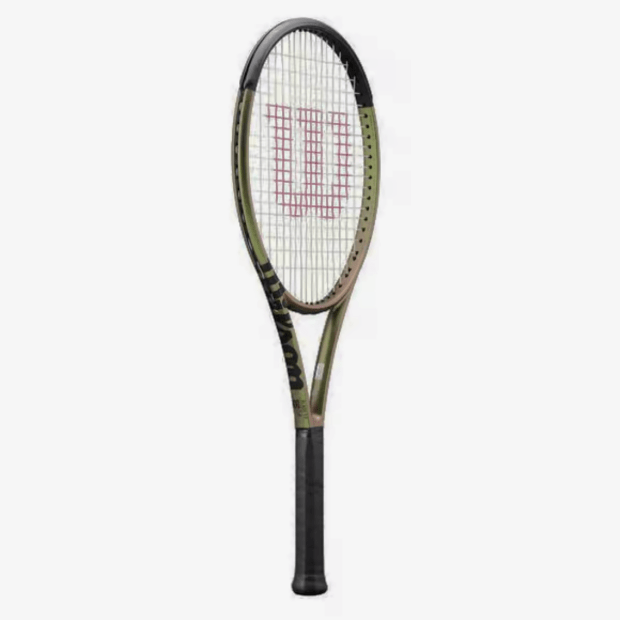 Wilson Blade 100L V8 Tennis Racket